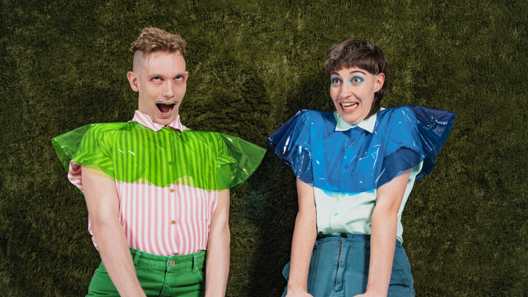Slugs, Teater Katapult