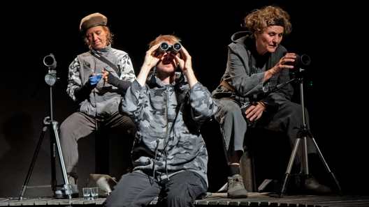 Over Vadehavet, fuglekiggere på Teatret Svalegangen